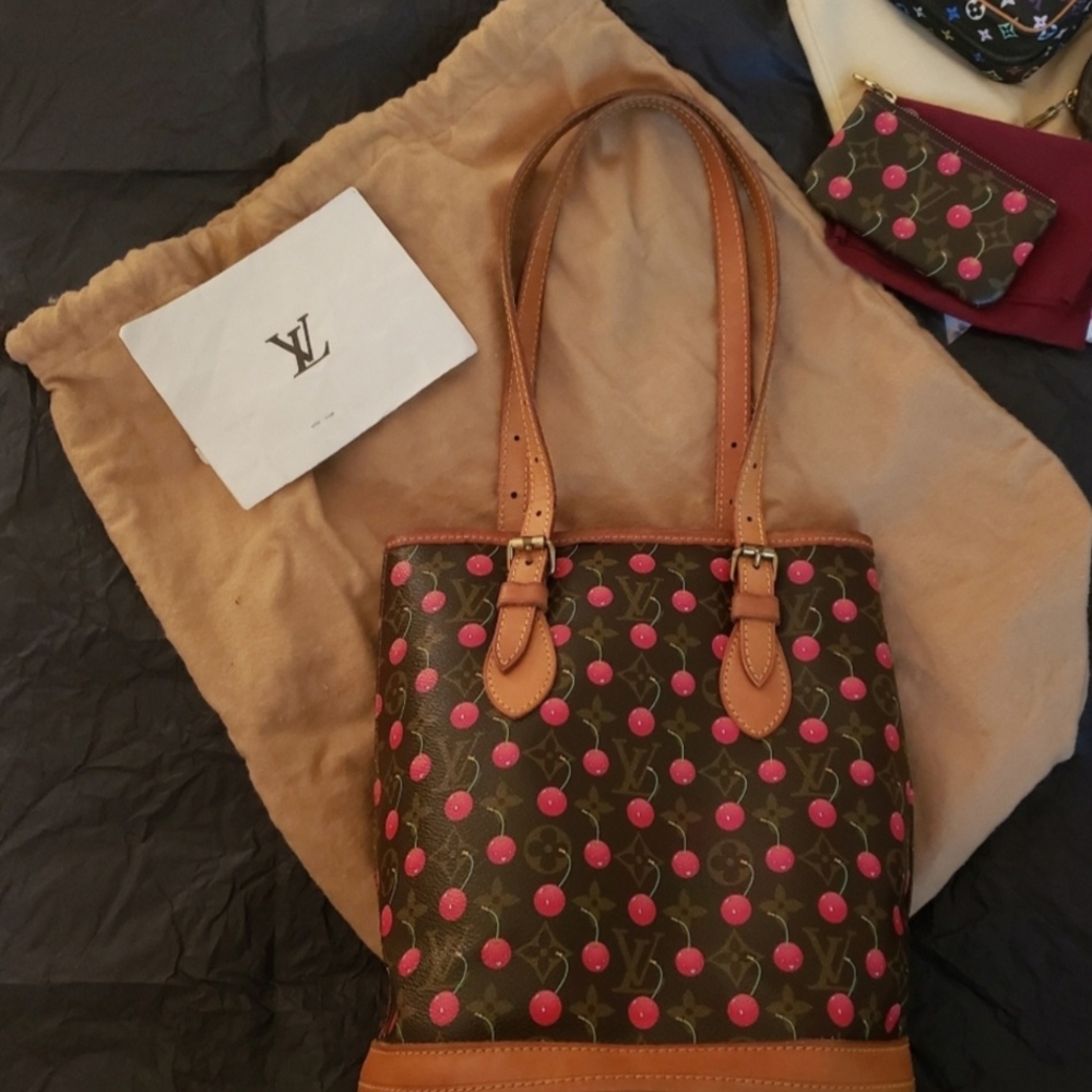 Louis Vuitton Takashi Murakami’s iconic Cherry Bag